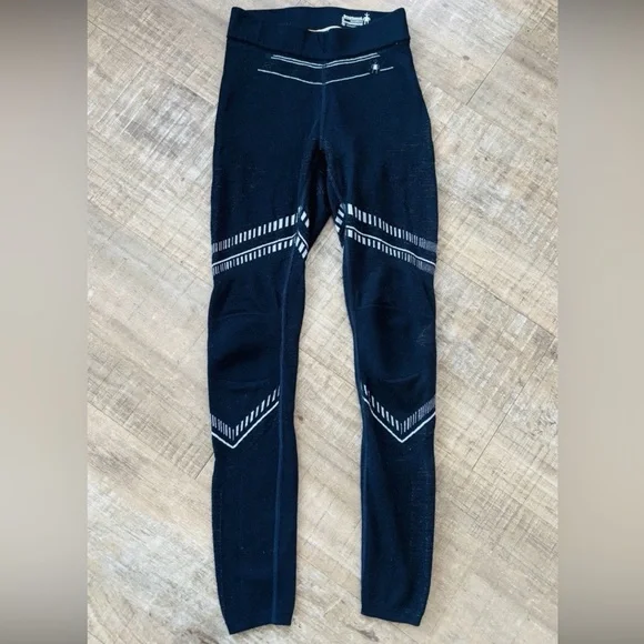 Smartwool Women's Intraknit Thermal Black Merino Base Layer Bottoms size Medium - Picture 1 of 4